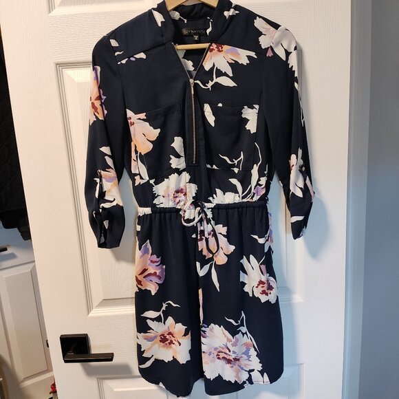 Floral Dynamite Dress - XS - Picture 1 of 4